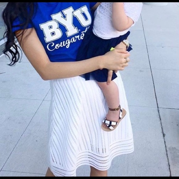 Milly Waffle Texture White Skirt with Black Band - Picture 7 of 7